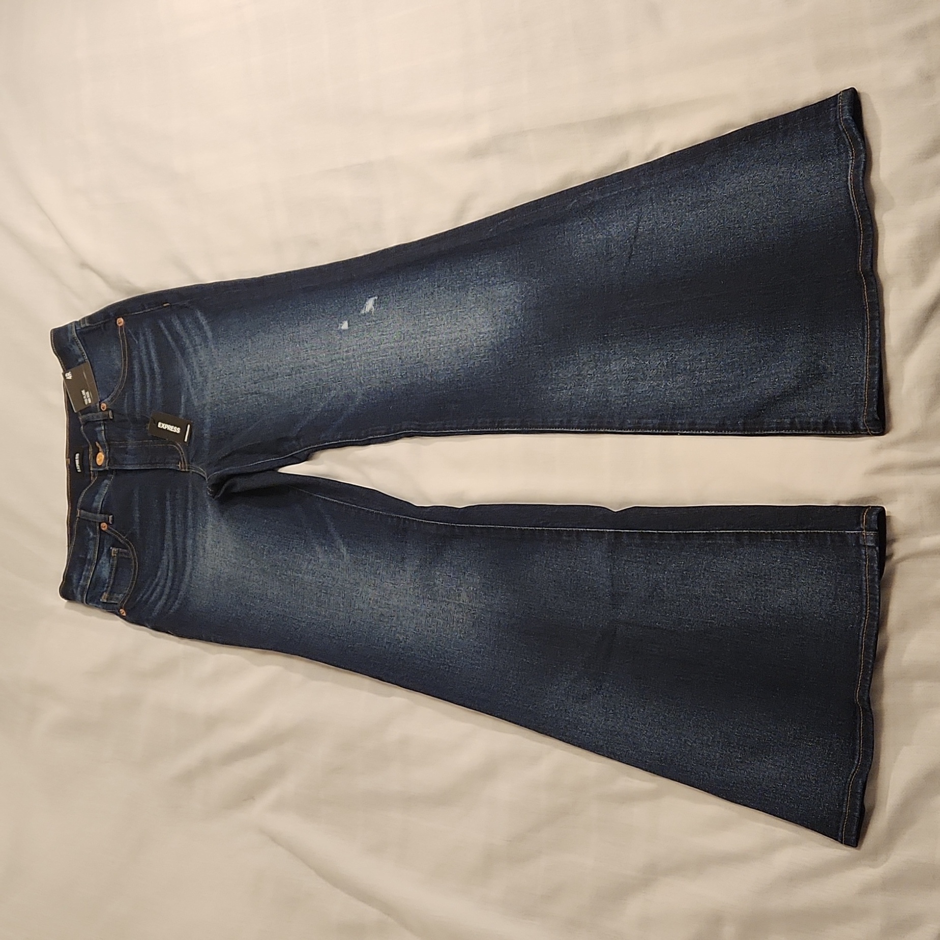 Nwt Express Jeans Mid Rise '70s Flare Women's Size 4r Dark Blue Bb366